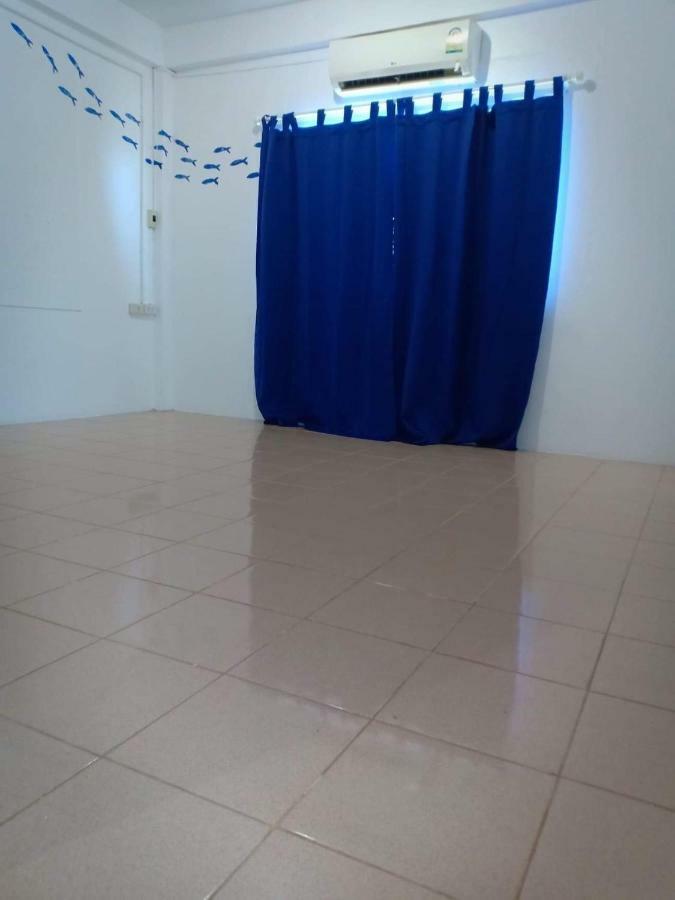 Island Inn Koh Larn Ngoại thất bức ảnh