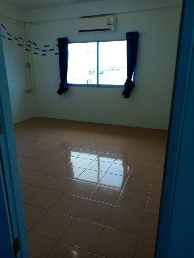 Island Inn Koh Larn Ngoại thất bức ảnh